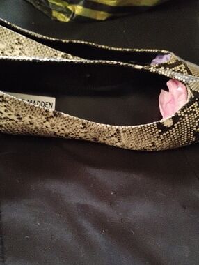 Steve Madden Beige and Black Snake-Print Ballet Flats